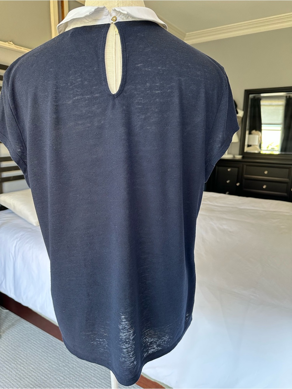 Ann Taylor Navy Tee with White Peter Pan Contrast Collar, size XL - Picture 4 of 9